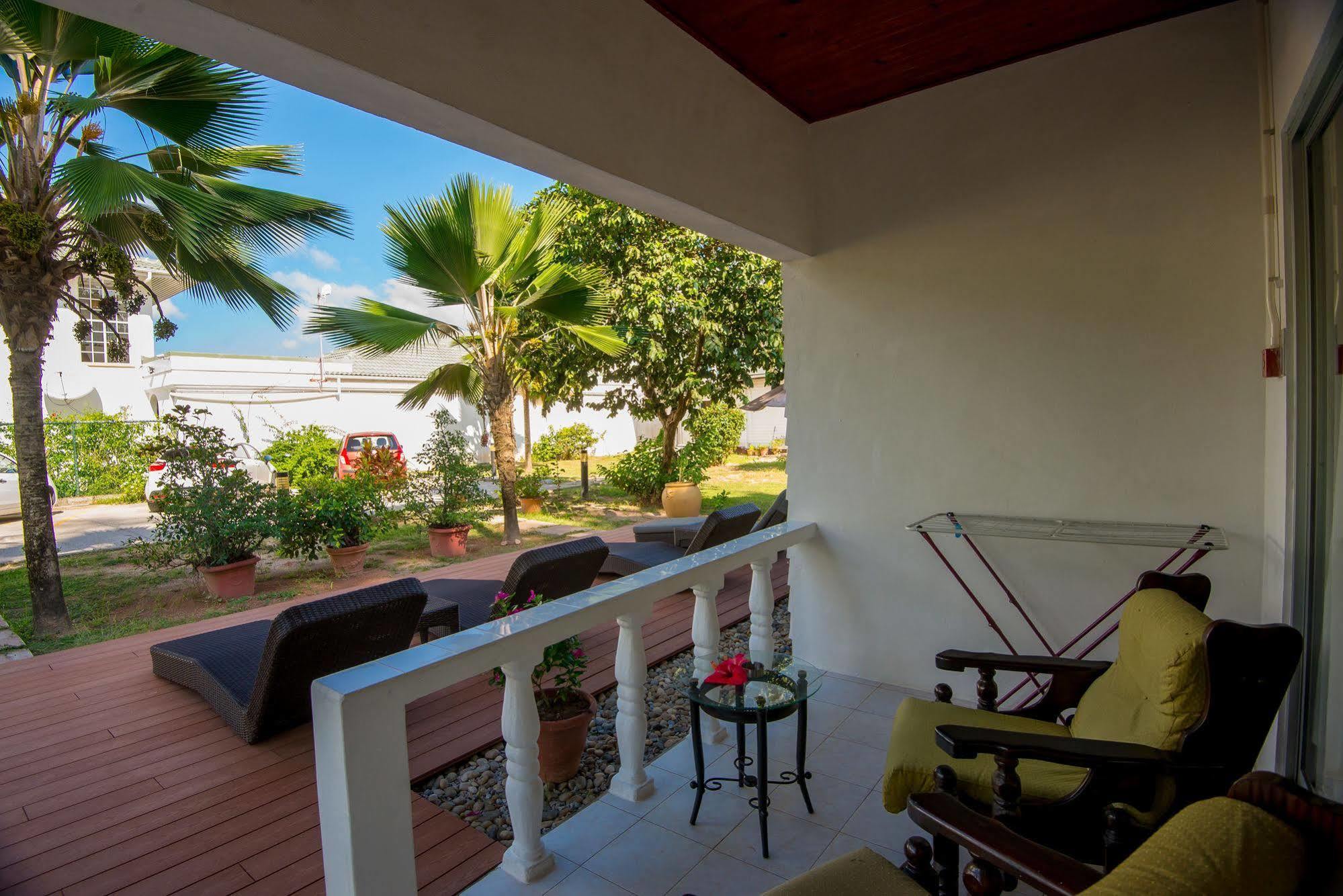 Le Tropique Villa (Adults Only) Grand Anse  Extérieur photo